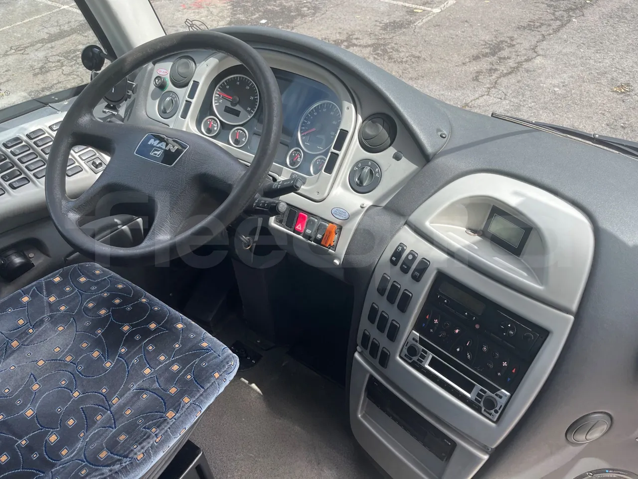 Irizar PB Man Ratio R33/18400 - Euro 5 - 294 kW - 12.200 mt - buttons panels on