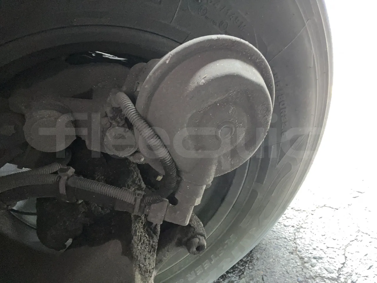 Irizar PB Man Ratio R33/18400 - Euro 5 - 294 kW - 12.200 mt - front brake calipers right