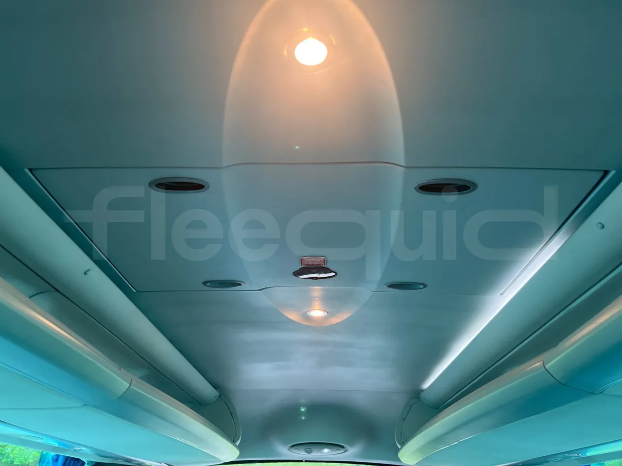 Irizar PB Man Ratio R33/18400 - Euro 5 - 294 kW - 12.200 mt - roof hatch 2