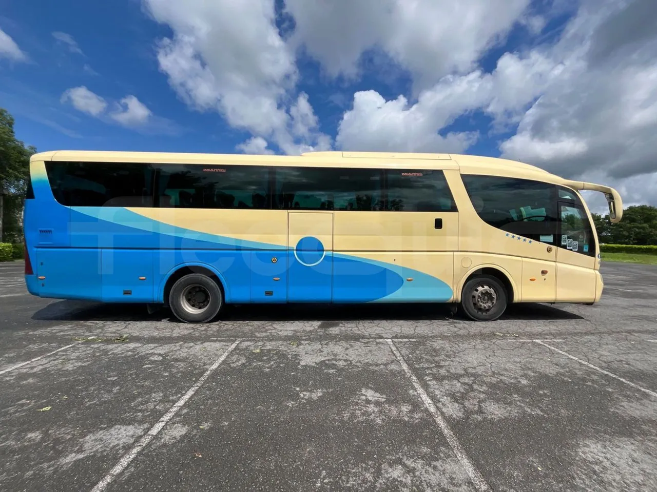 Irizar PB Man Ratio R33/18400 - Euro 5 - 294 kW - 12.200 mt - right side doors closed