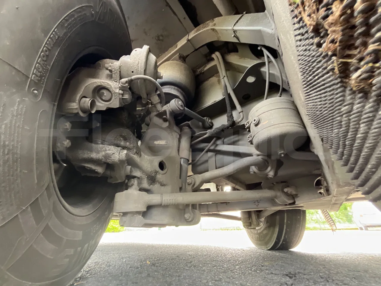 Irizar PB Man Ratio R33/18400 - Euro 5 - 294 kW - 12.200 mt - front axle left side