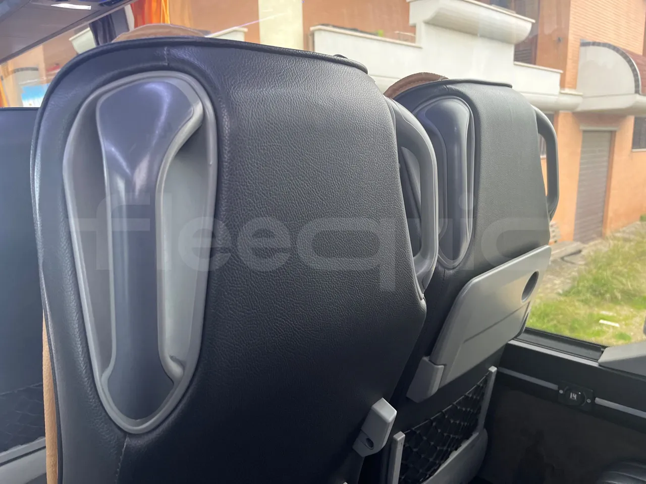 Mercedes-Benz Atego 967PKX2 - Euro 6 - 175 kW - 8 mt - reverse view middle aisle