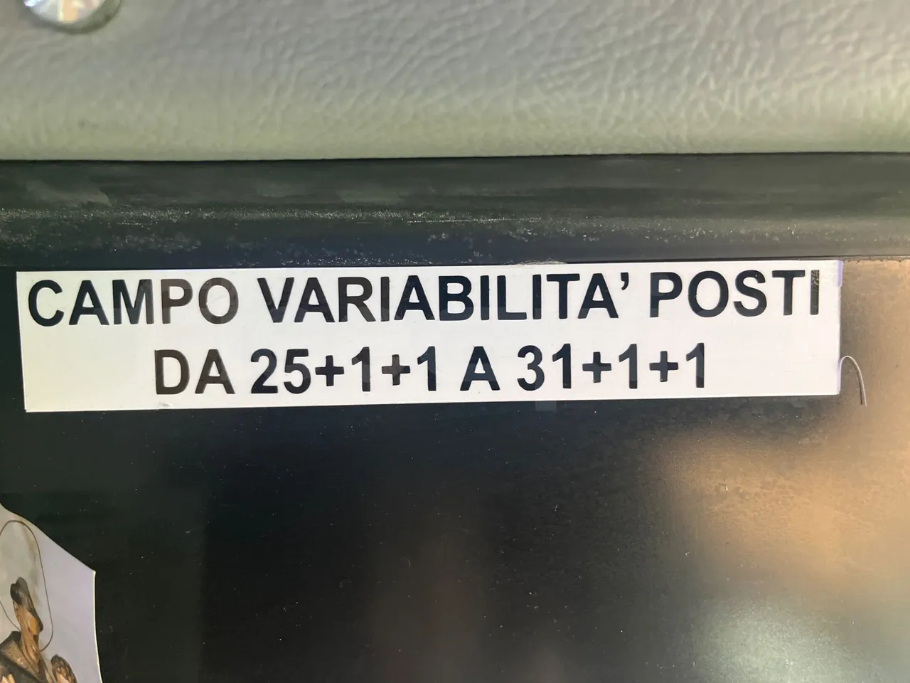 Mercedes-Benz Atego 967PKX2 - Euro 6 - 175 kW - 8 mt - axle 3 air springs 2 left