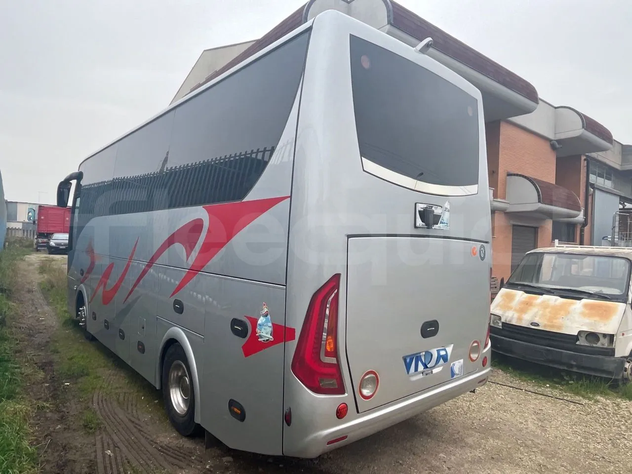 Mercedes-Benz Atego 967PKX2 - Euro 6 - 175 kW - 8 mt - right side doors open