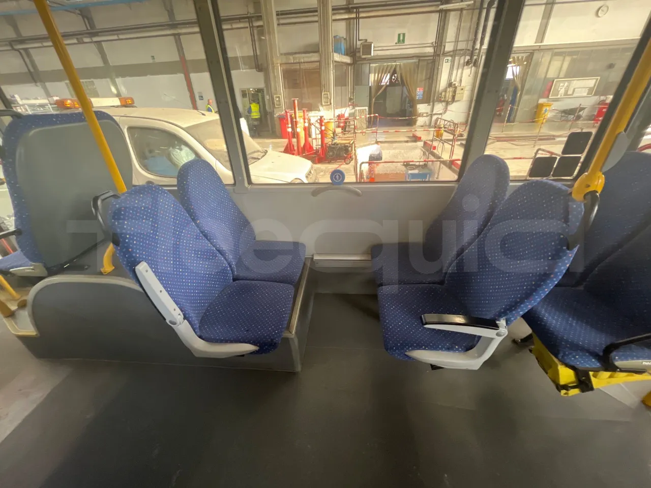 Man Lion's City A23 - Euro4 -257kW -18mt - single seat detail