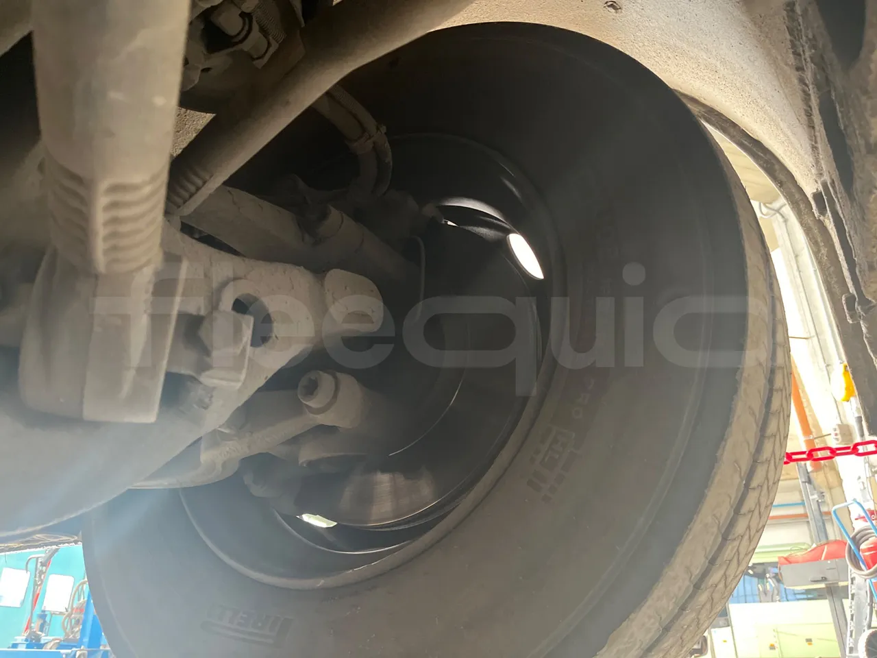 Man Lion's City A23 - Euro4 -257kW -18mt - front brake calipers left