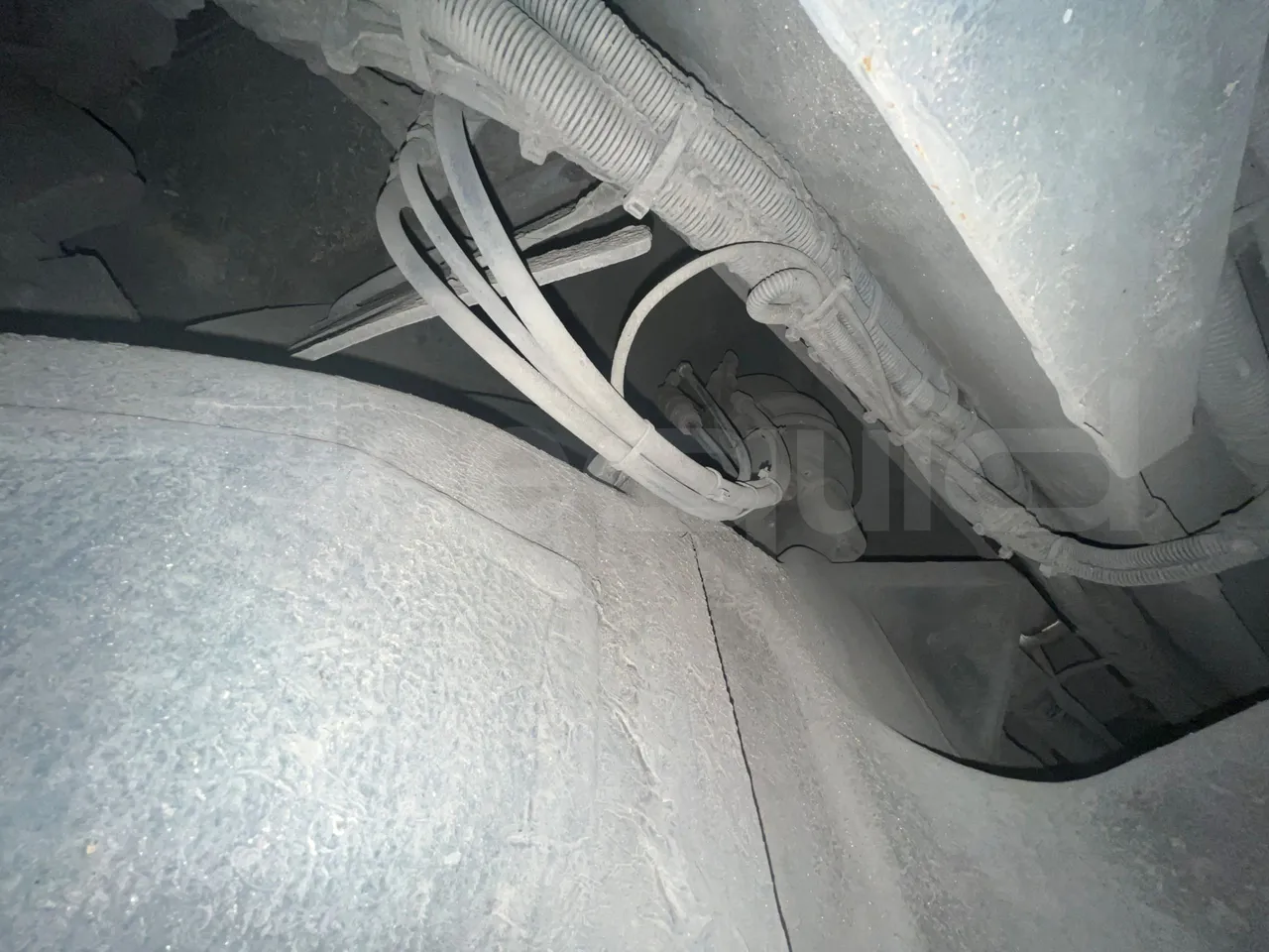 Man Lion's City A23 - Euro4 -257kW -18mt - axle 2 shock absorbers 1 right