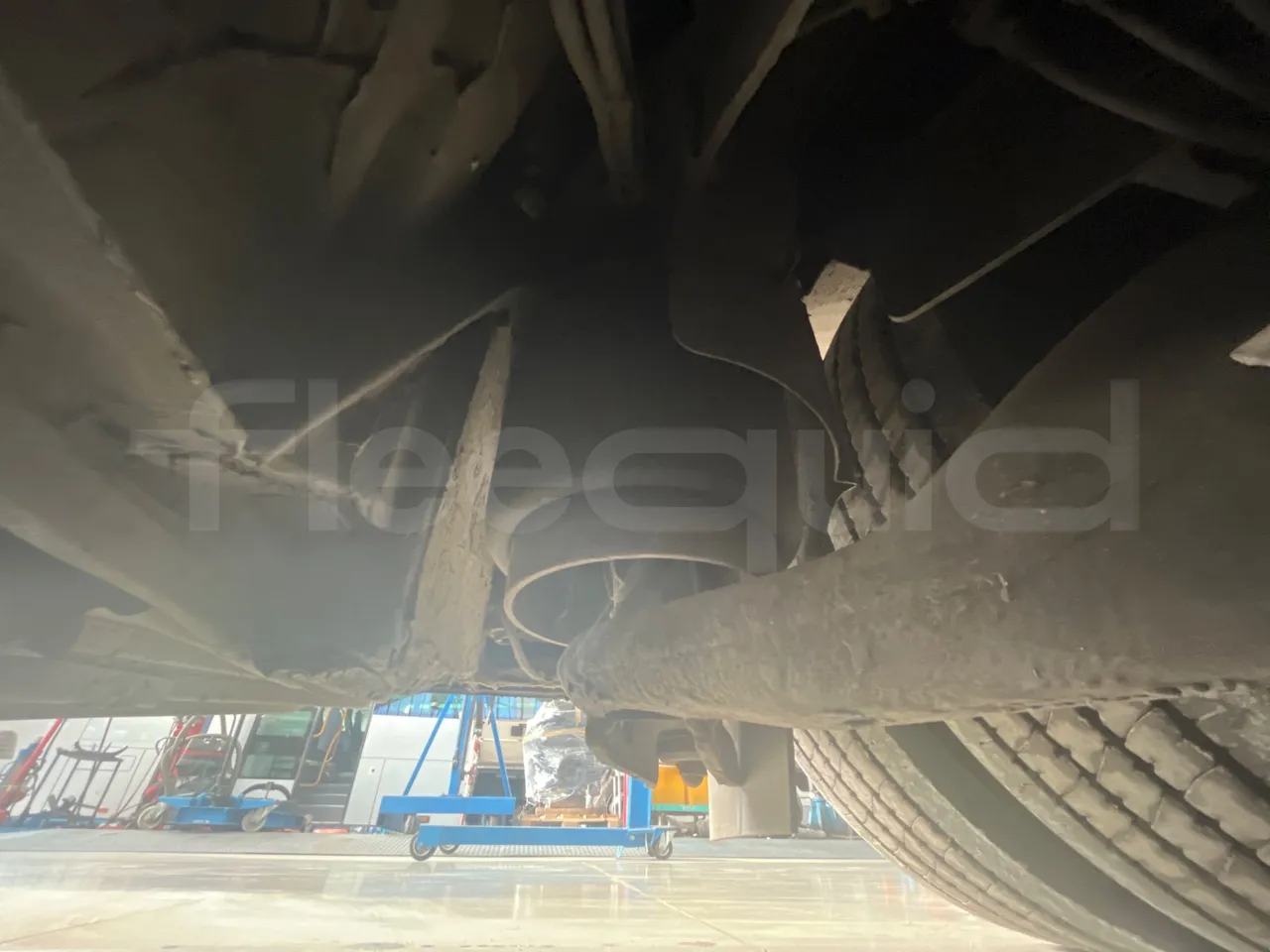 Man Lion's City A23 - Euro4 -257kW -18mt - axle 2 shock absorbers 2 left