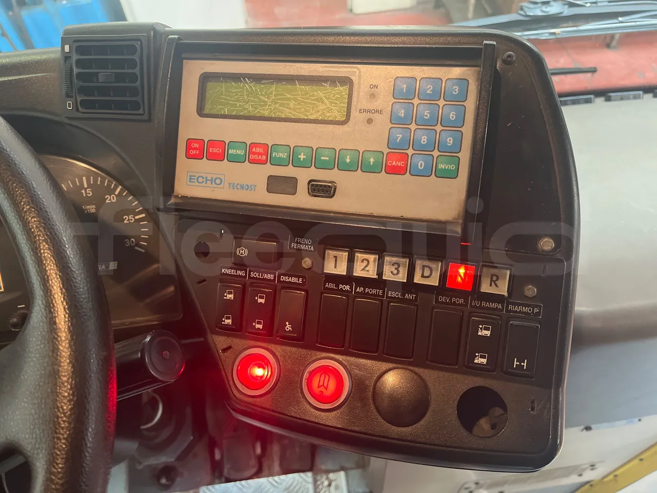 Iveco Citelis PS09D1/A/95 -EUR5 -213kW -11.990m - radio accessories photo