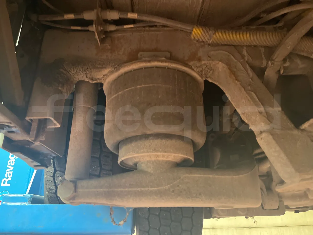 Iveco Citelis PS09D1/A/95 -EUR5 -213kW -11.990m - axel 2 air springs 1 left