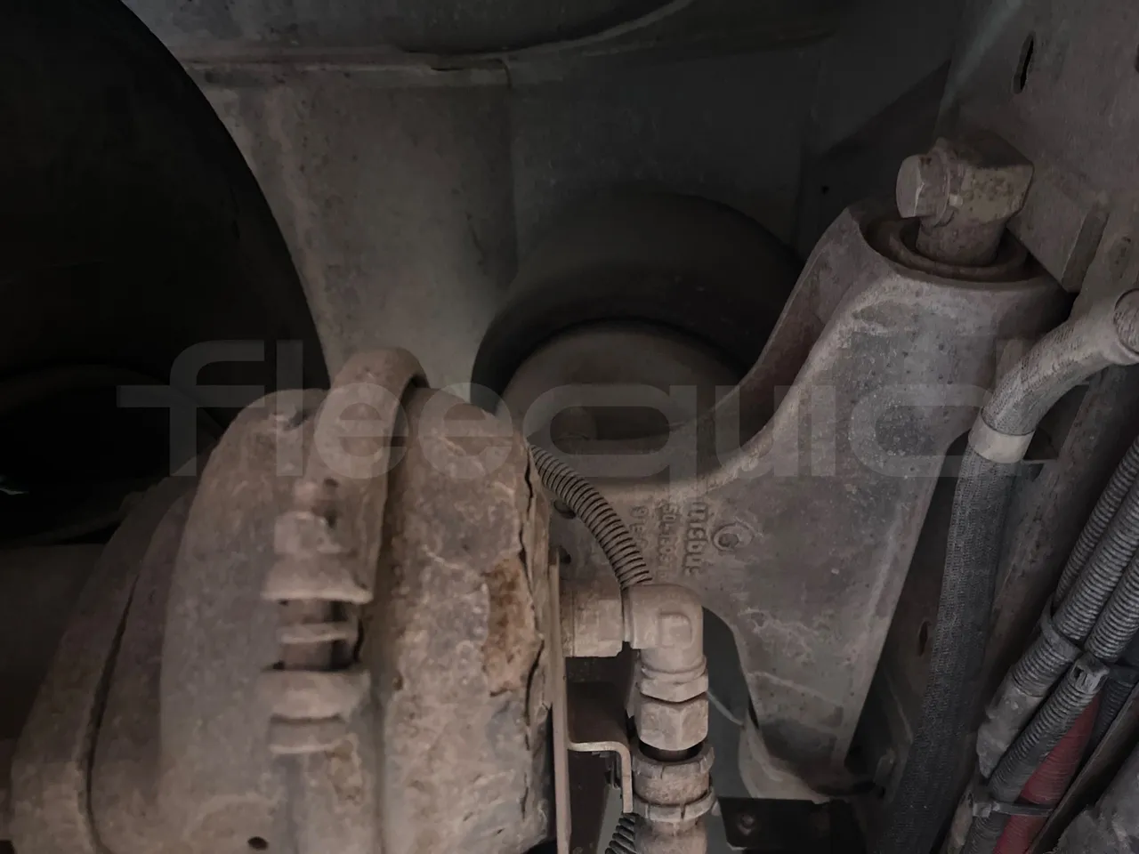 Iveco Citelis PS09D1/A/95 -EUR5 -213kW -11.990m - front shock absorbers right