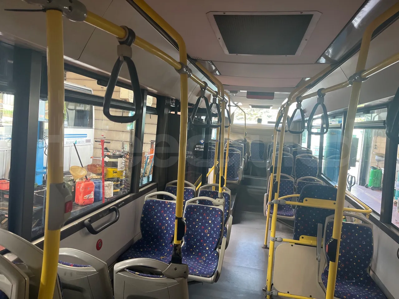 Iveco Citelis PS09D1/A/95 -EUR5 -213kW -11.990m - handrails photo