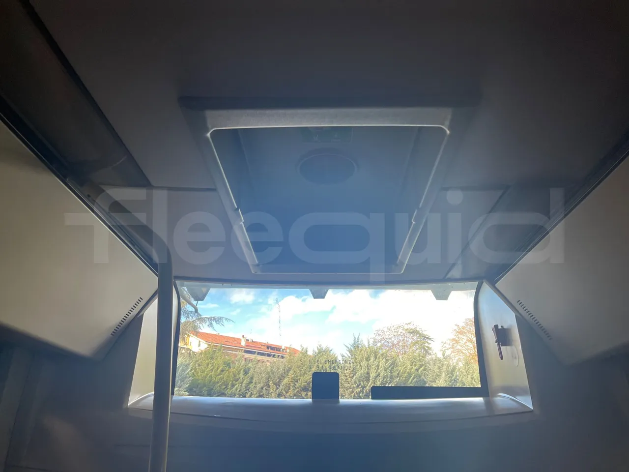 Iveco Citelis PS09D1/A/95 -EUR5 -213kW -11.990m - roof hatch 1