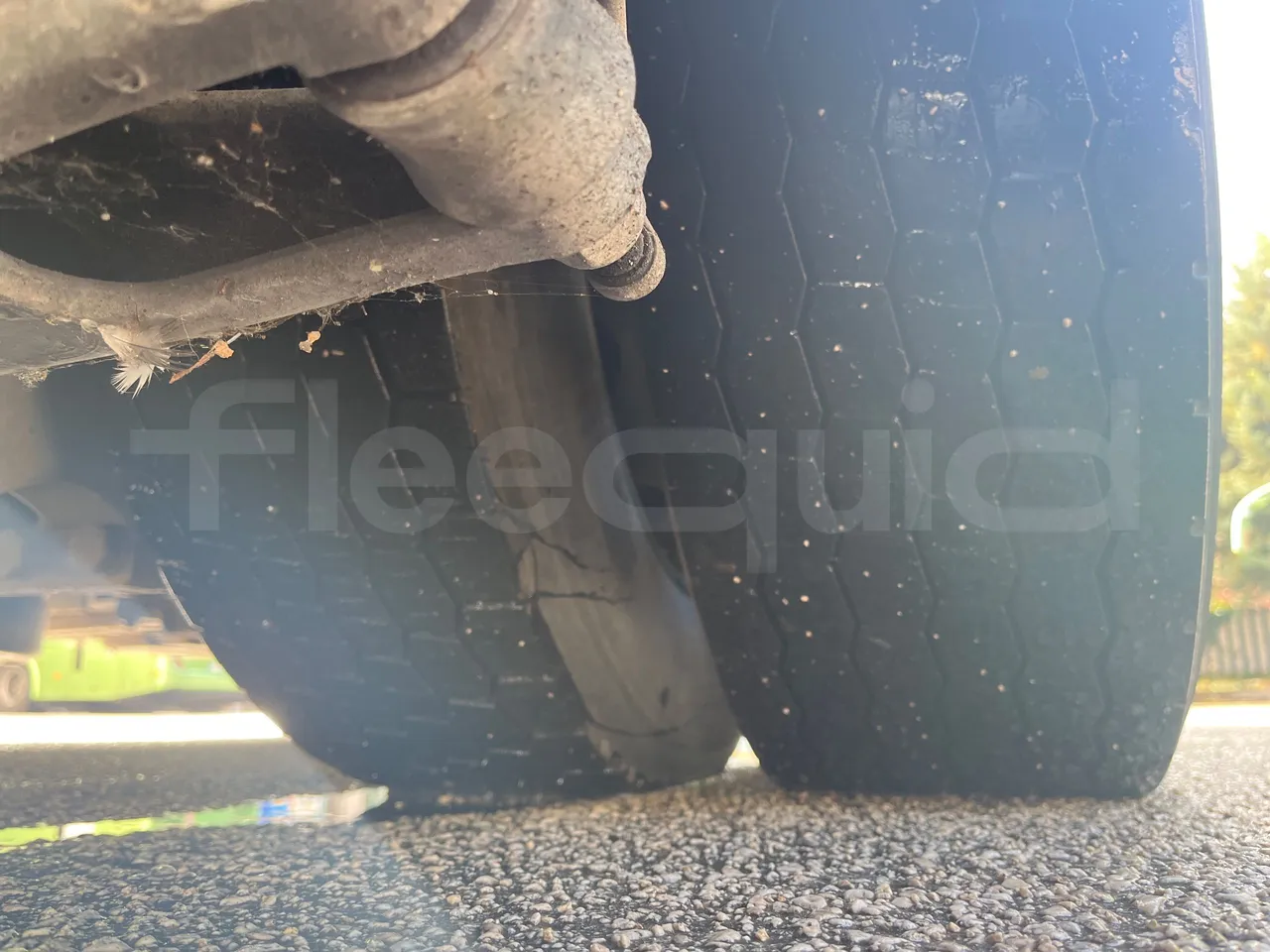 Iveco Citelis PS09D1/A/95 -EUR5 -213kW -11.990m - tread condition front tires left