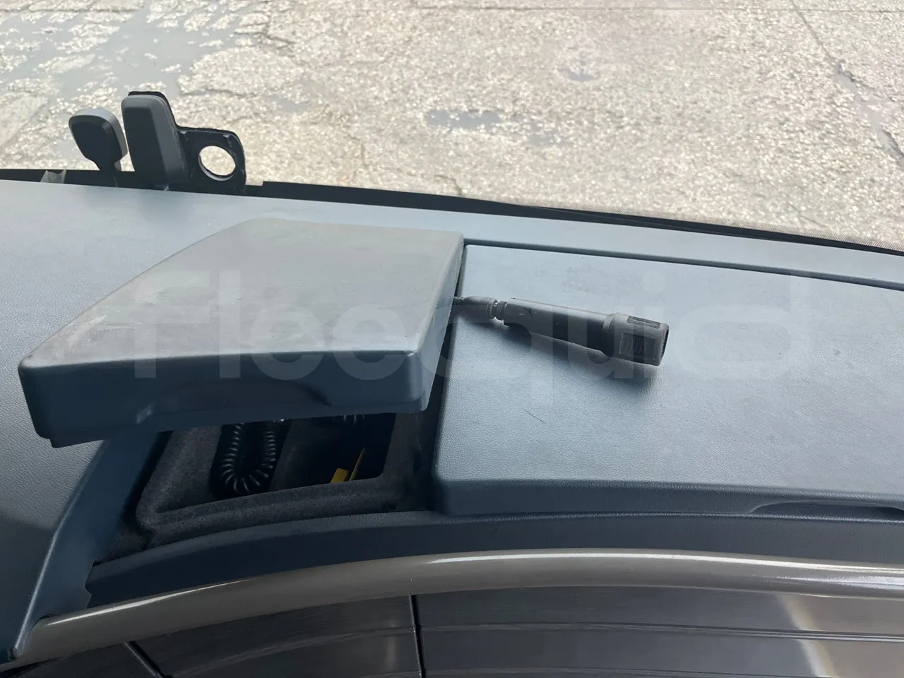 Neoplan Skyliner L - EUR6 - 371kW - 14.0000m - hostes microphone accessories photo