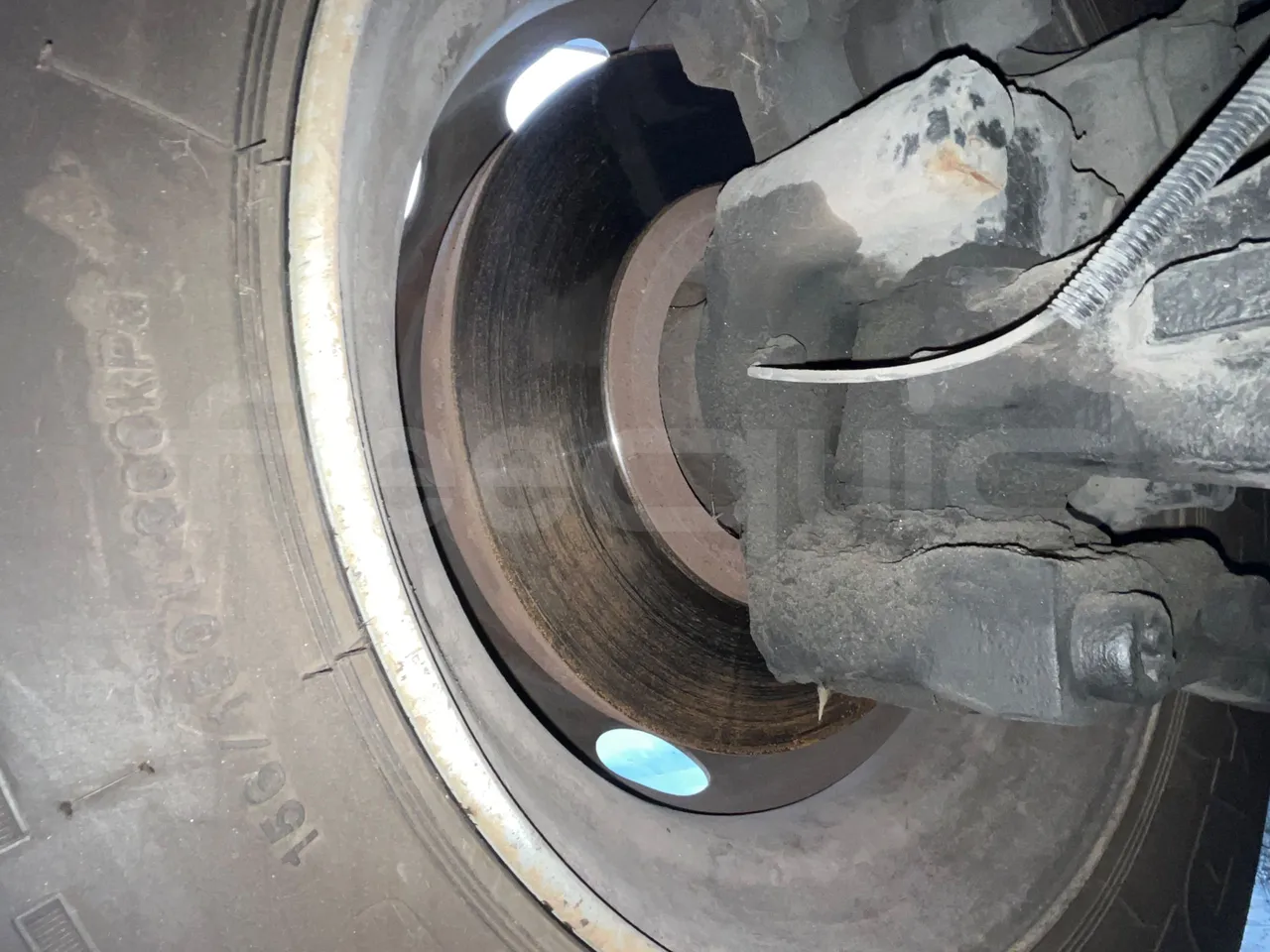 Neoplan Skyliner L - EUR6 - 371kW - 14.0000m - axel 3 discs left