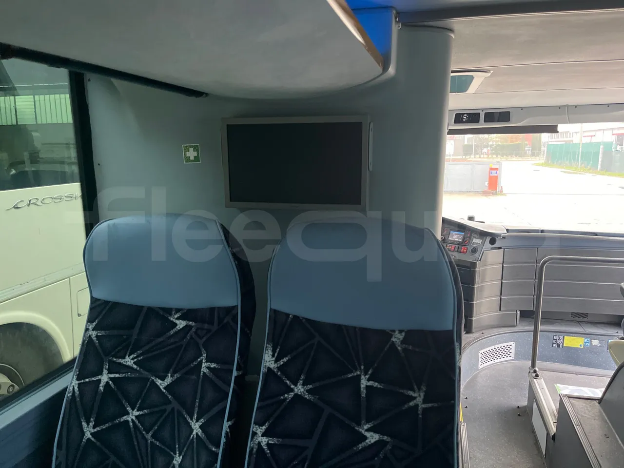 Neoplan Skyliner L - EUR6 - 371kW - 14.0000m - monitor detail photo