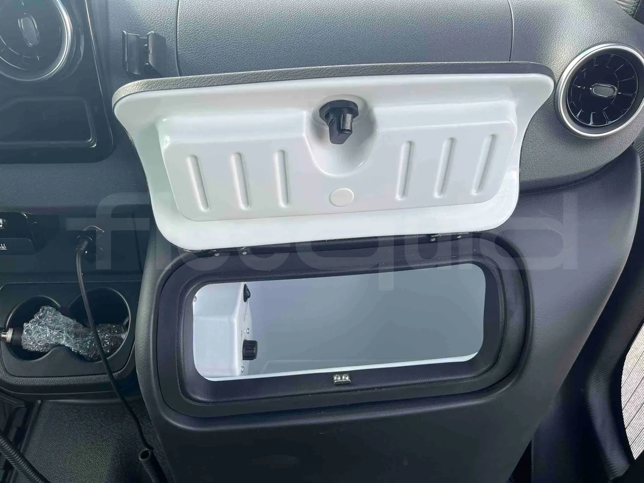 Mercedes-Benz Sprinter - command unit indicators
