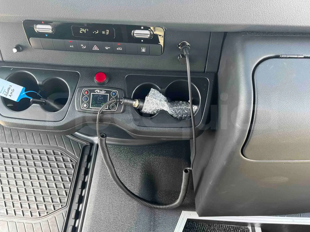 Mercedes-Benz Sprinter - driver microphone accessories photo