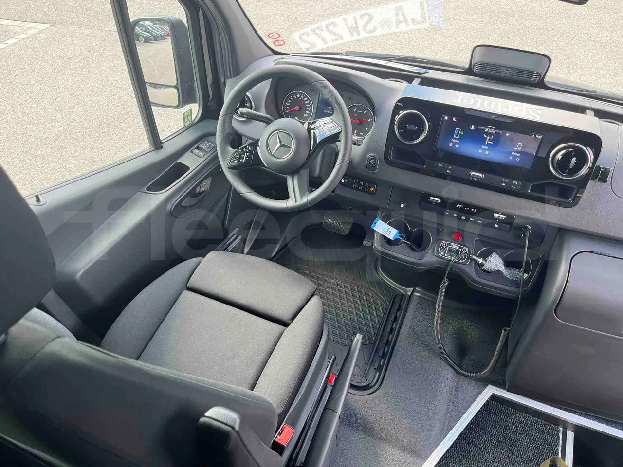 Mercedes-Benz Sprinter - buttons panels on