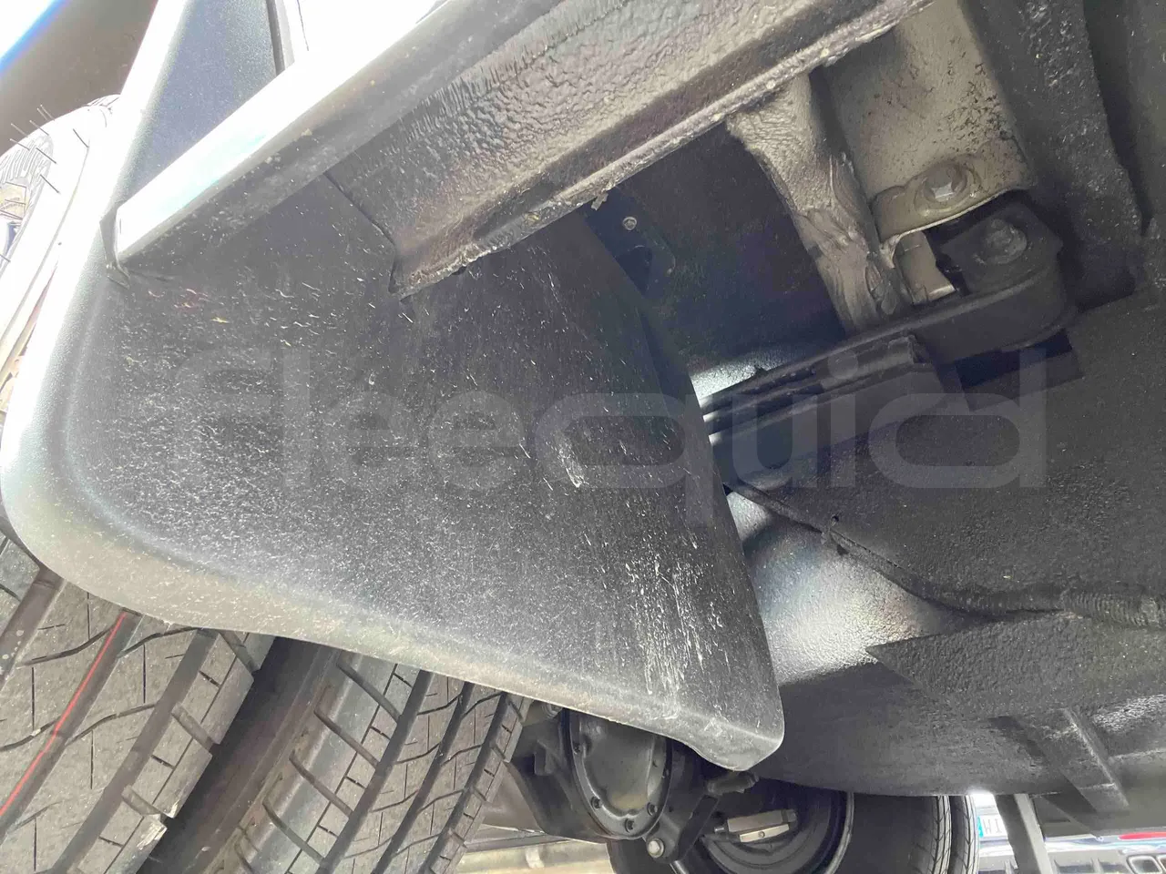 Mercedes-Benz Sprinter - axle 2 caliper brakes left