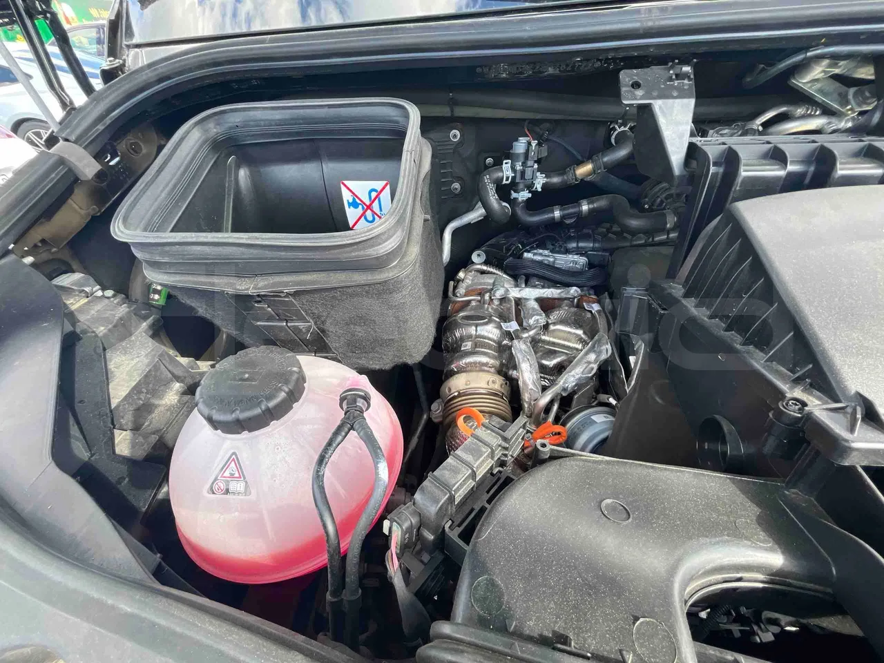 Mercedes-Benz Sprinter - air conditioning compressor
