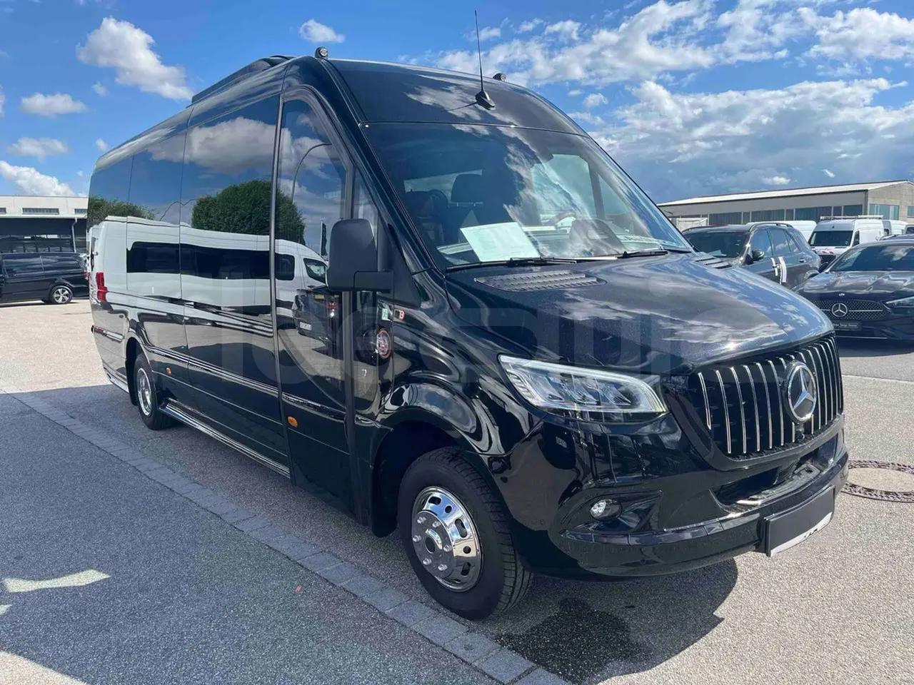 Mercedes-Benz Sprinter - Base cover photo
