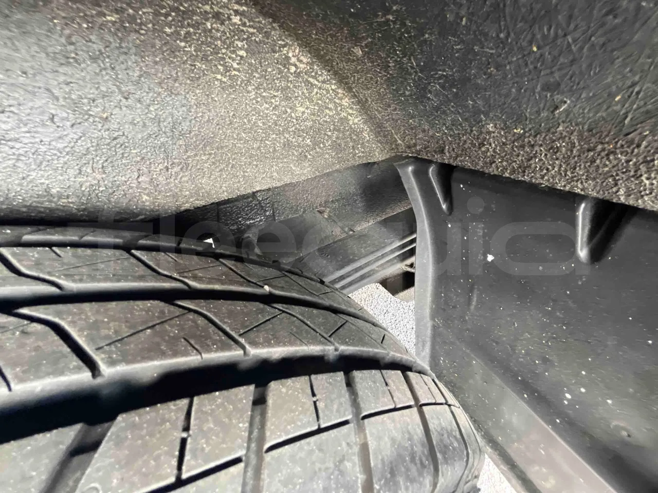Mercedes-Benz Sprinter - axle 2 discs left