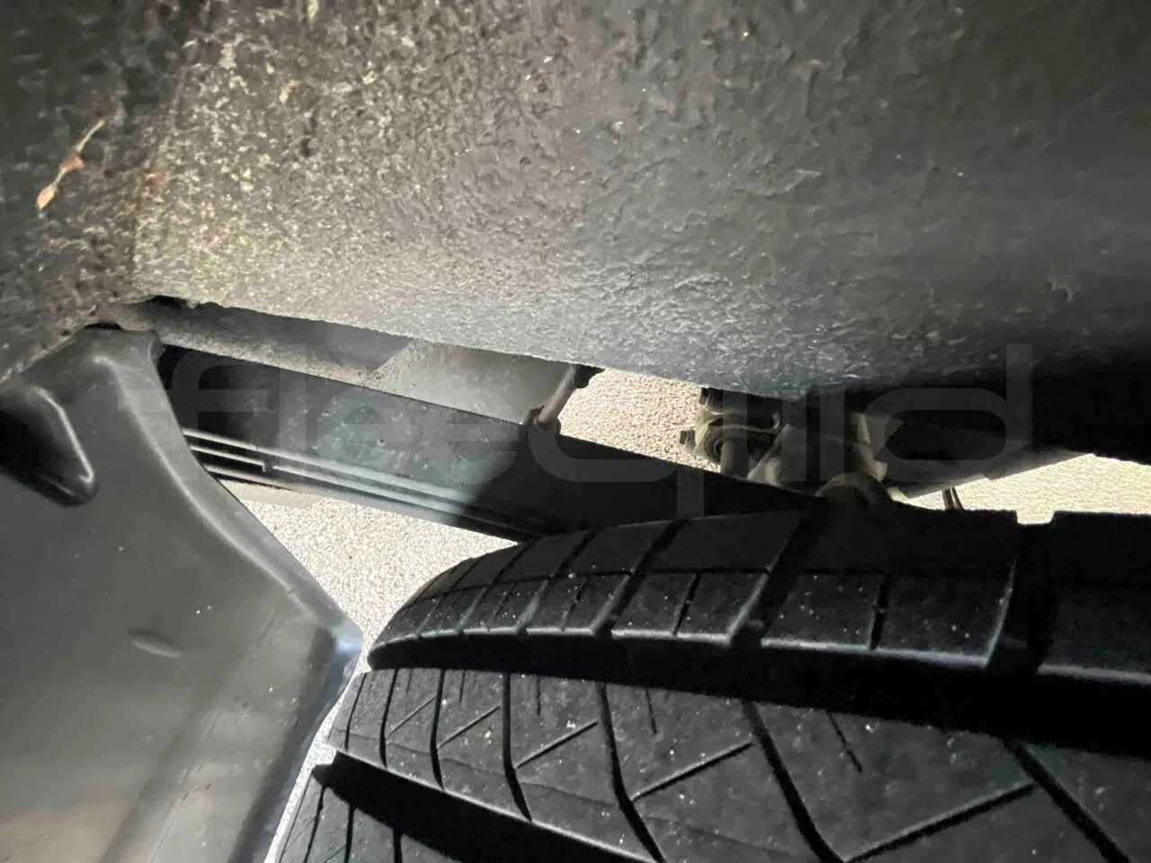 Mercedes-Benz Sprinter - axel 3  discs right