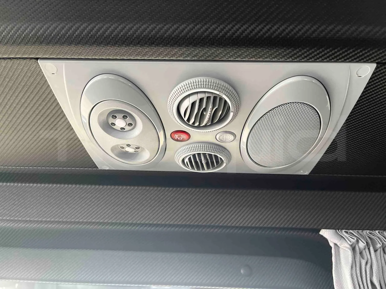 Mercedes-Benz Sprinter - power outlets detail