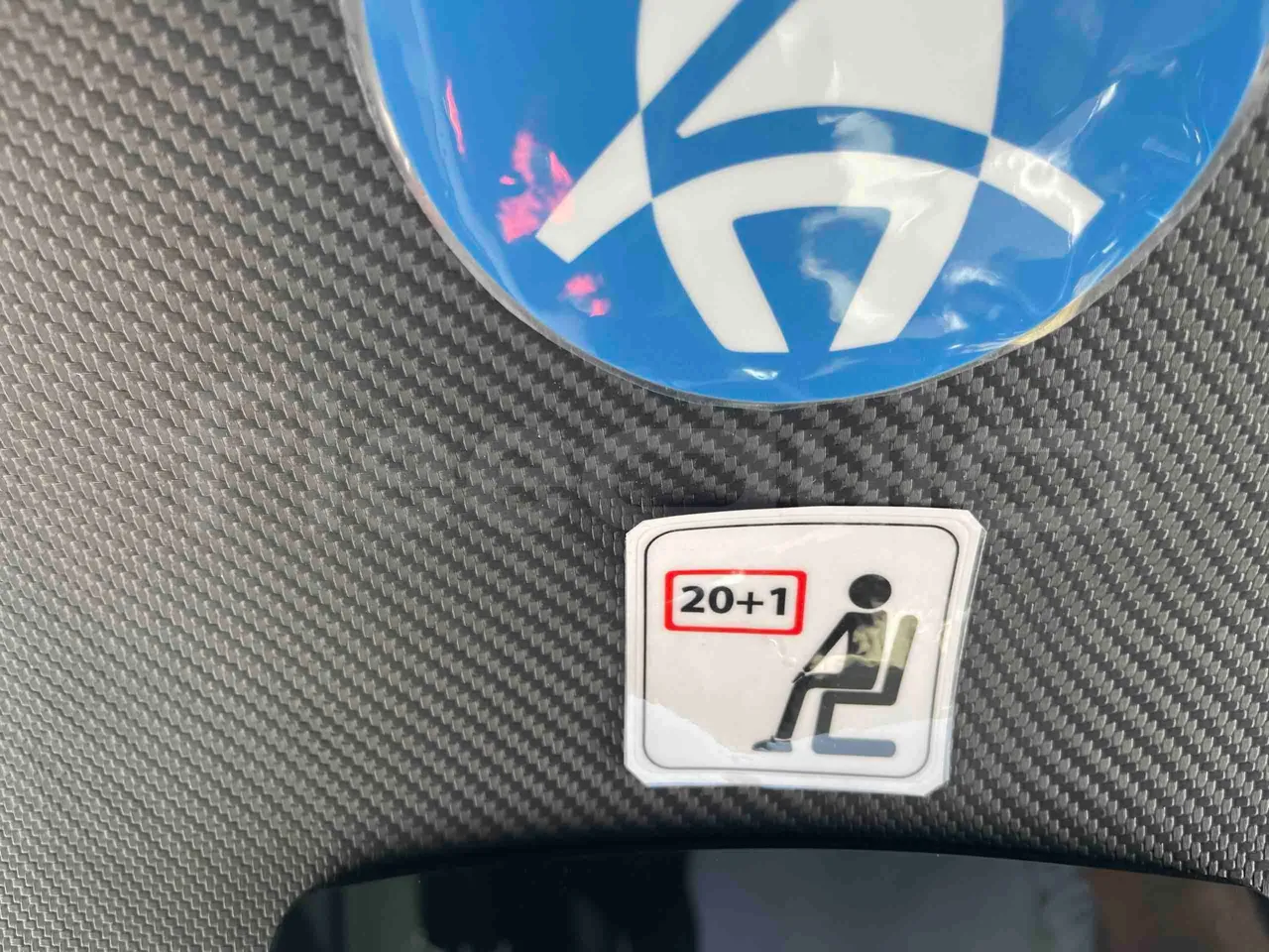 Mercedes-Benz Sprinter - seat plate photo