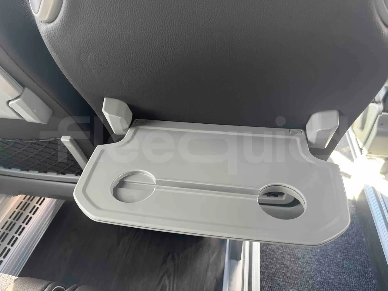Mercedes-Benz Sprinter - table detail photo