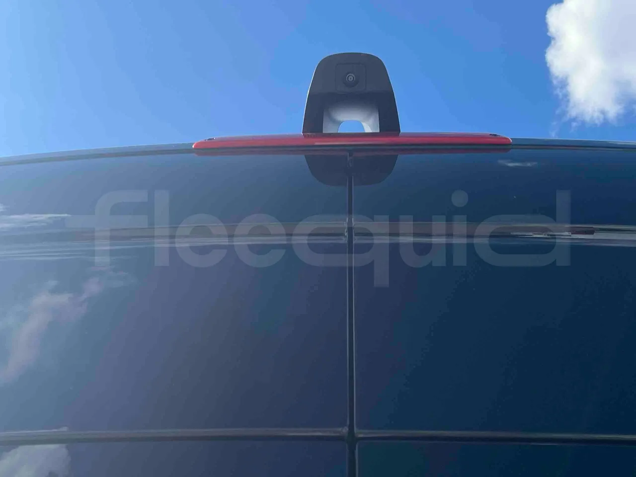 Mercedes-Benz Sprinter - under carpet photo
