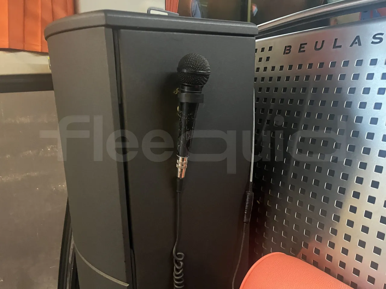 Iveco Beulas - Hostess Microphone