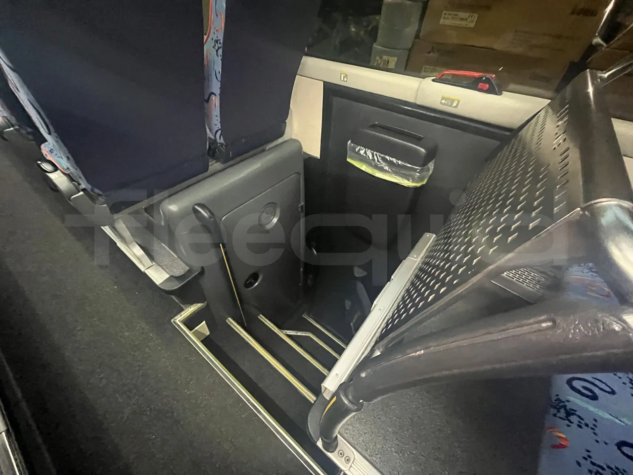 Iveco Beulas - Roof Hatch 3