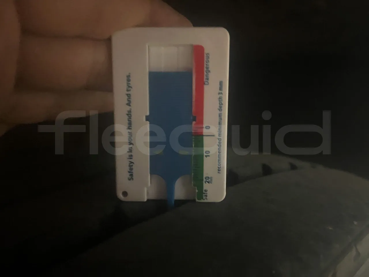 Iveco Beulas - First Axle Left Side: Tyre Size