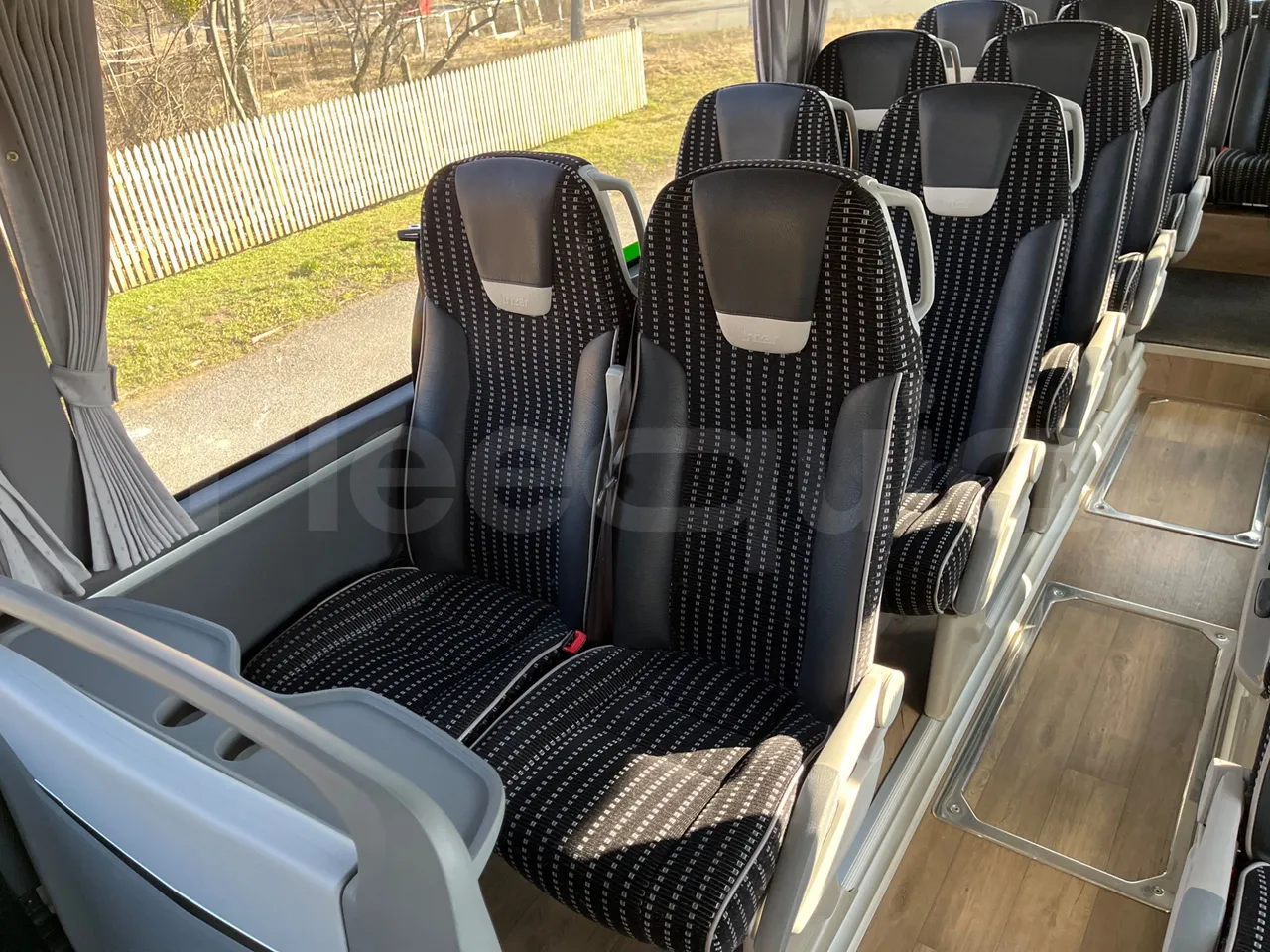 Irizar i6 12.35 - EUR6 - 331kW - 12.200m - single seat detail