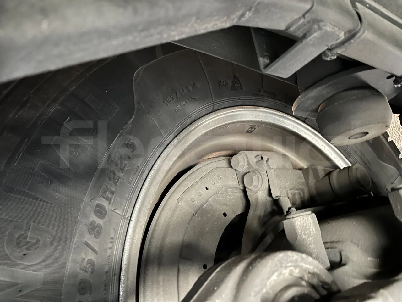 Irizar i6 12.35 - EUR6 - 331kW - 12.200m - axle 2 discs right