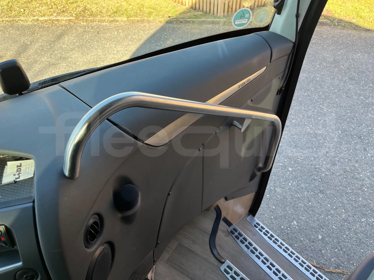 Irizar i6 12.35 - EUR6 - 331kW - 12.200m - handrails photo