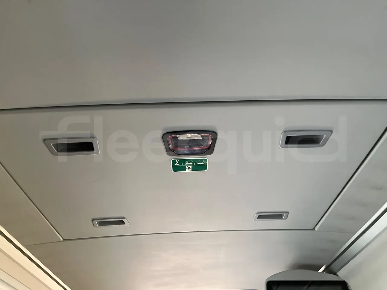 Irizar i6 12.35 - EUR6 - 331kW - 12.200m - roof hatch 1