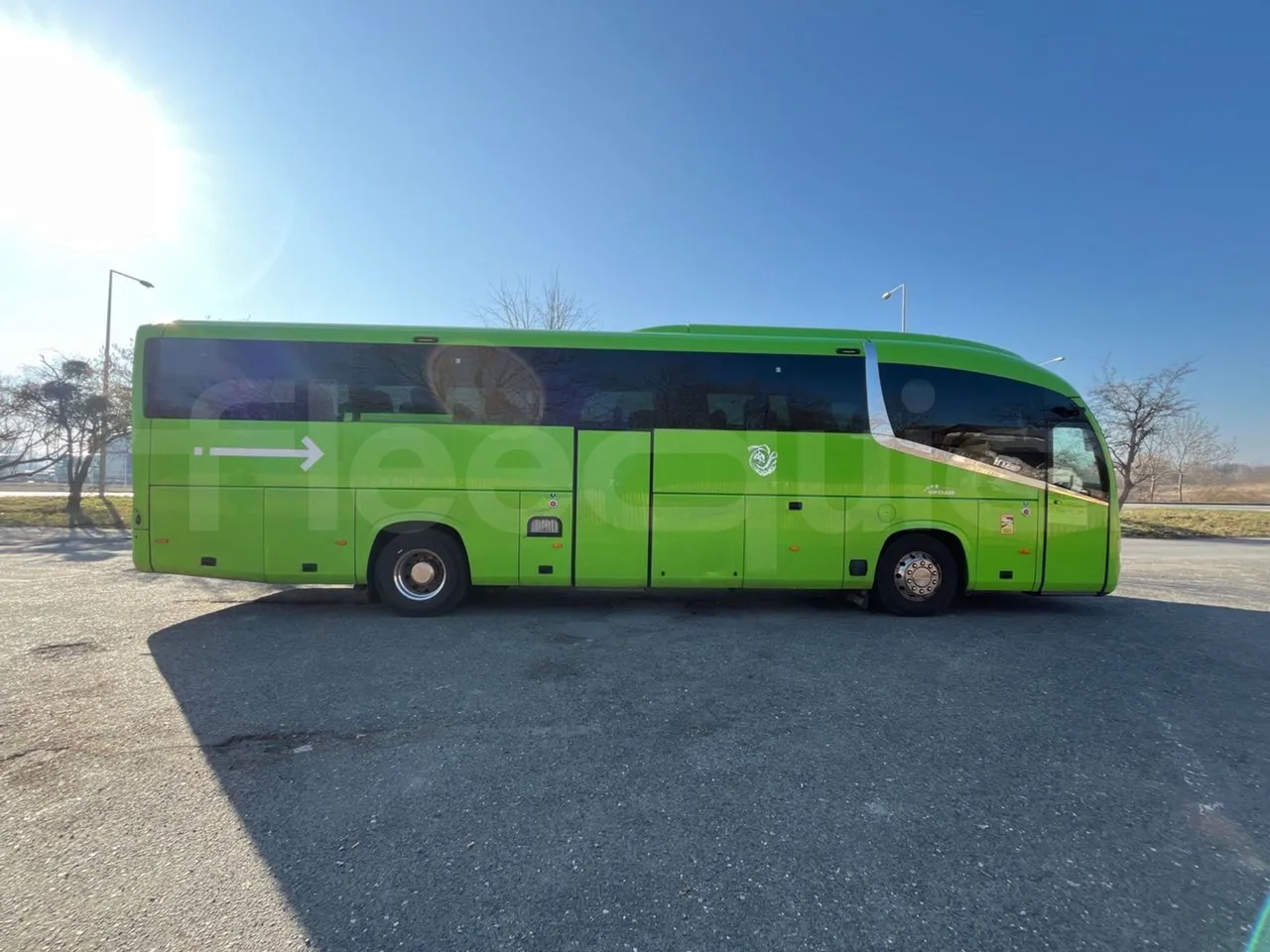Irizar i6 12.35 - EUR6 - 331kW - 12.200m - right side doors closed