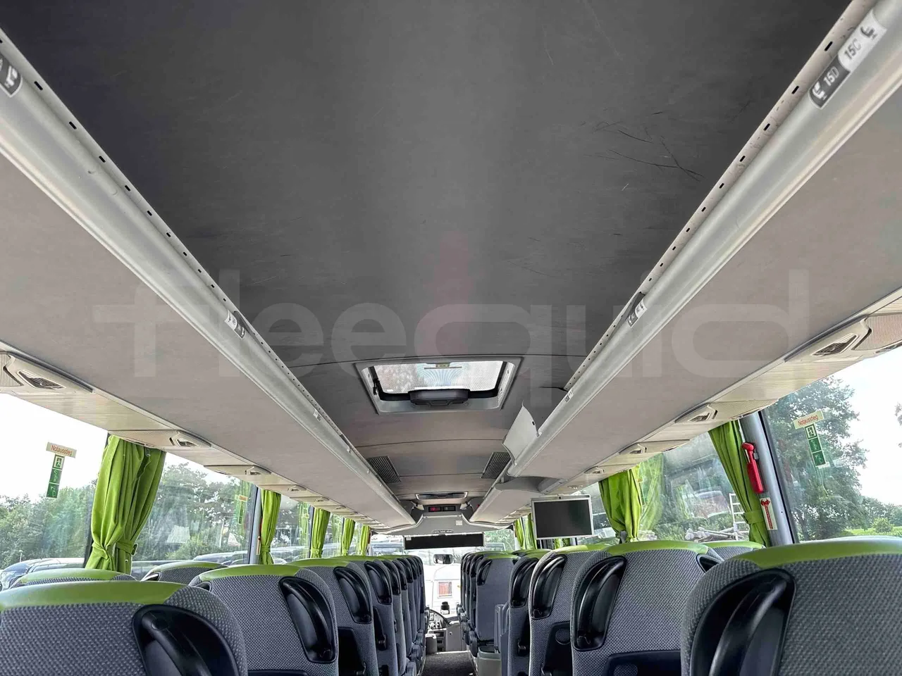 Temsa Safari - overhead compartments photo