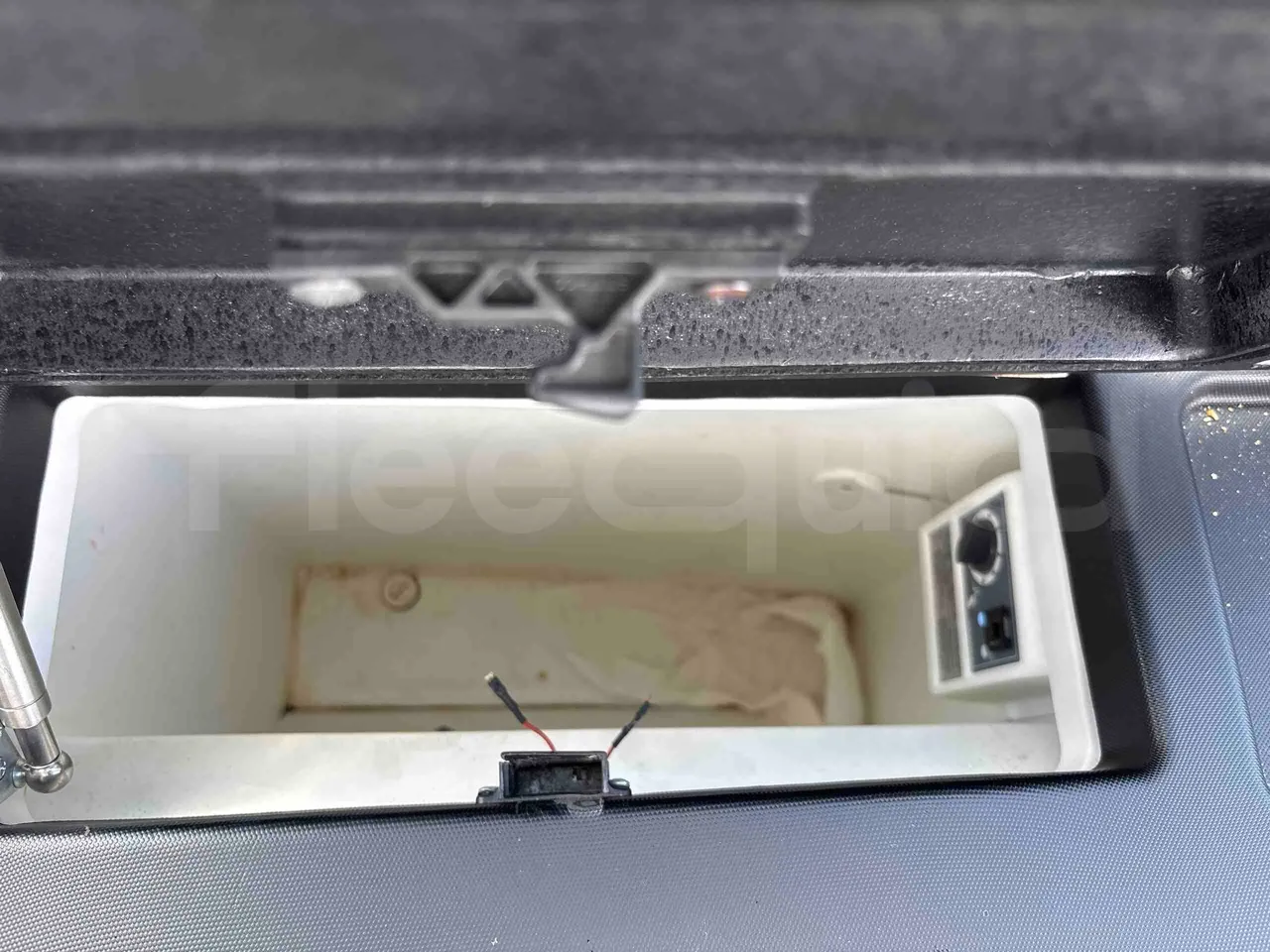 Temsa Safari - Refrigerator