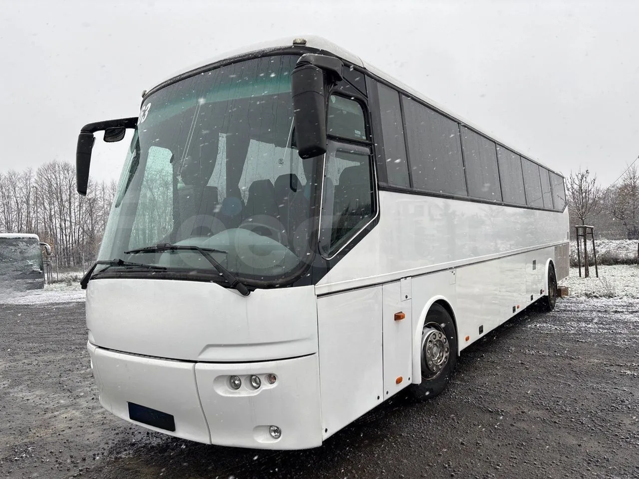 Bova B V Futura FHD 127.365 - EUR4 - 266kW - 12.7m - 3/4 front left