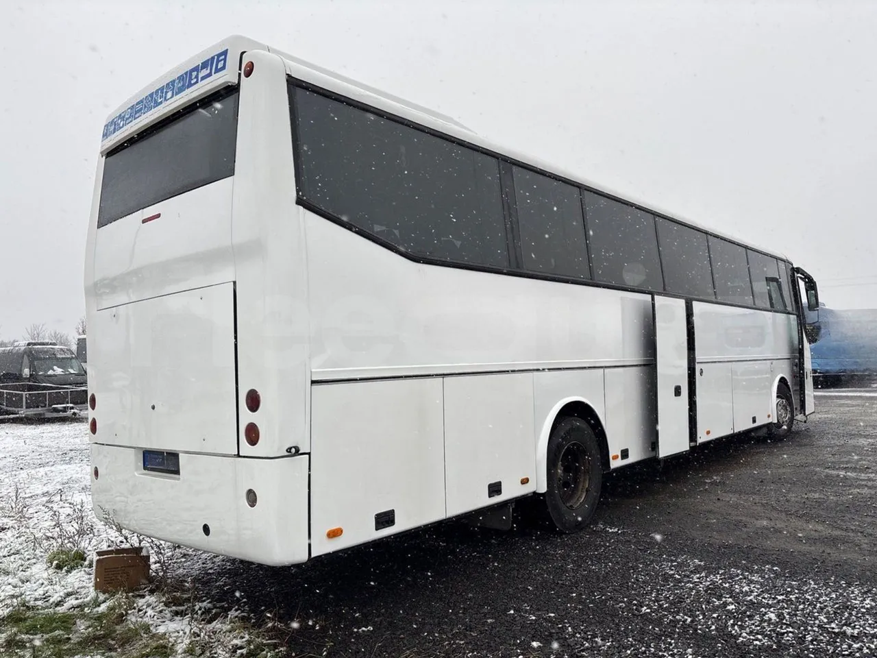 Bova B V Futura FHD 127.365 - EUR4 - 266kW - 12.7m - 3/4 right rear doors open