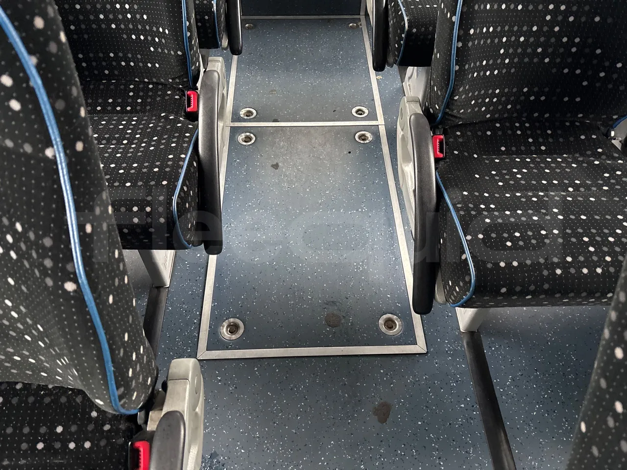 Bova B V Futura FHD 127.365 - EUR4 - 266kW - 12.7m - floor hatches photo