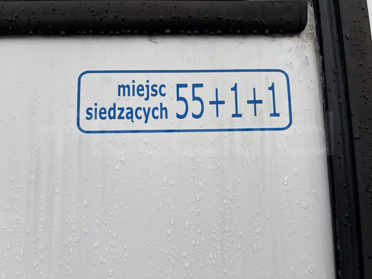 Bova B V Futura FHD 127.365 - EUR4 - 266kW - 12.7m - seat plate photo