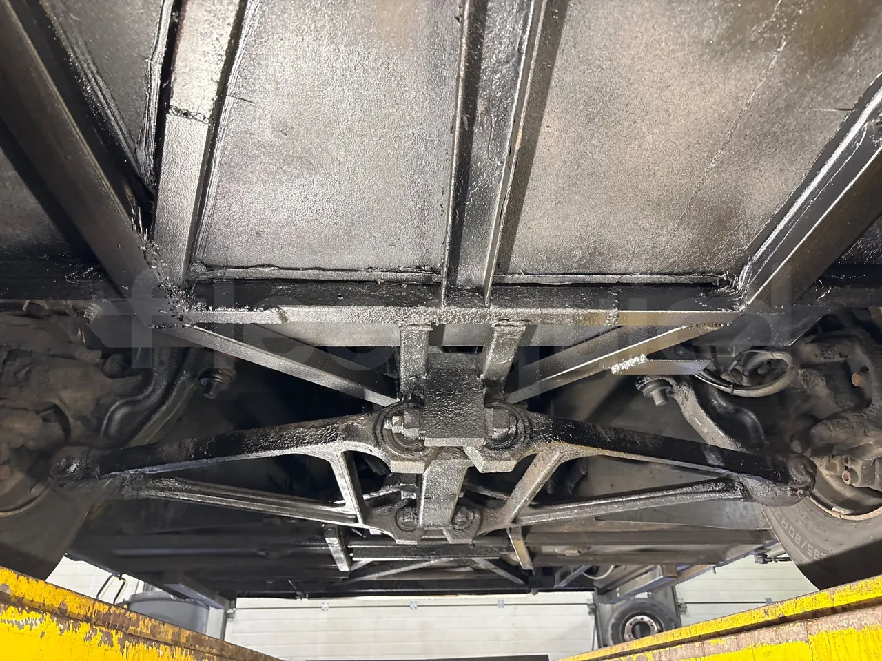 Bova B V Futura FHD 127.365 - EUR4 - 266kW - 12.7m - front axle central