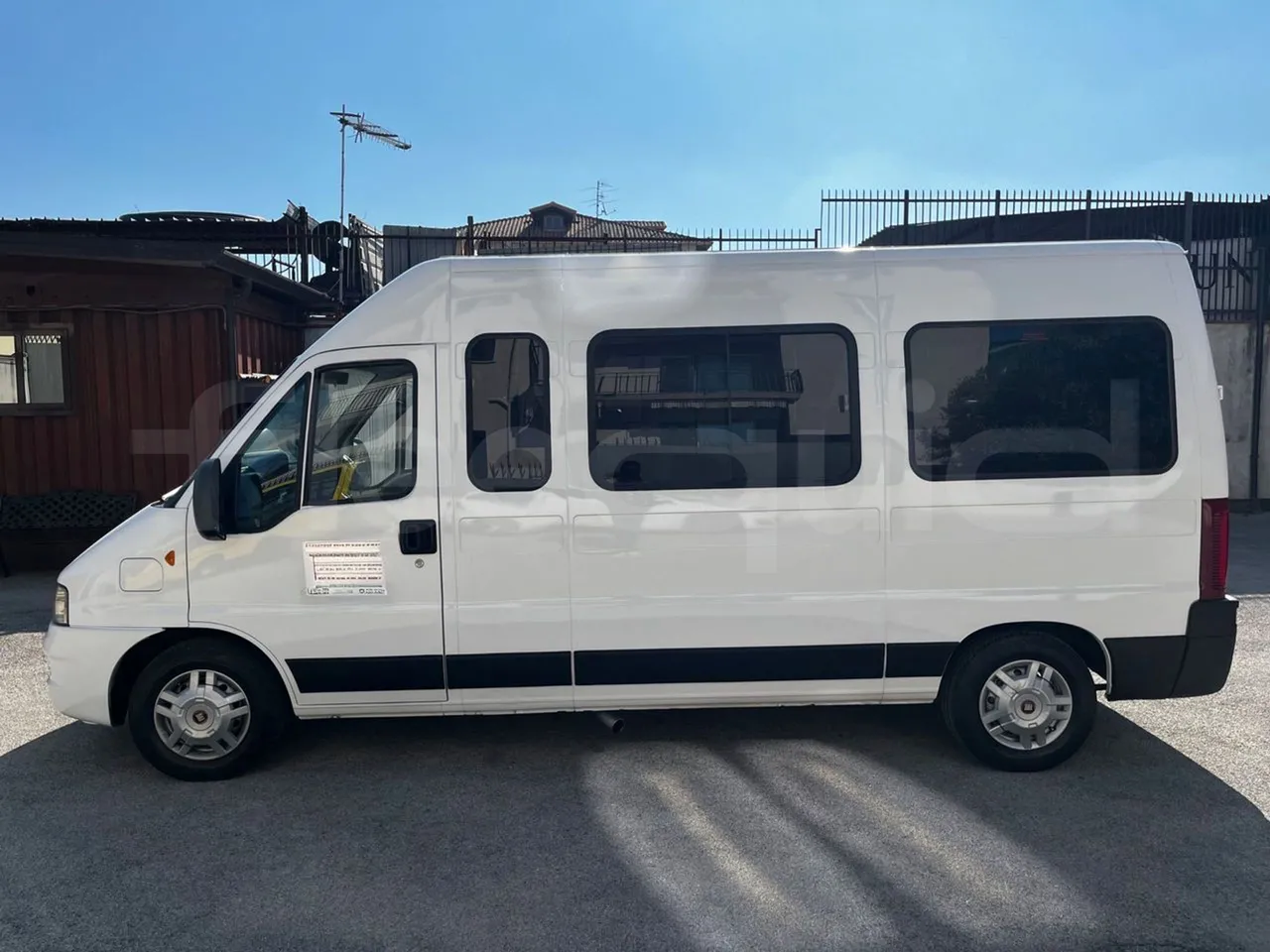 Fiat Ducato 244 BSMNC - Euro3 - 81kW - 5.599mt - left side photo