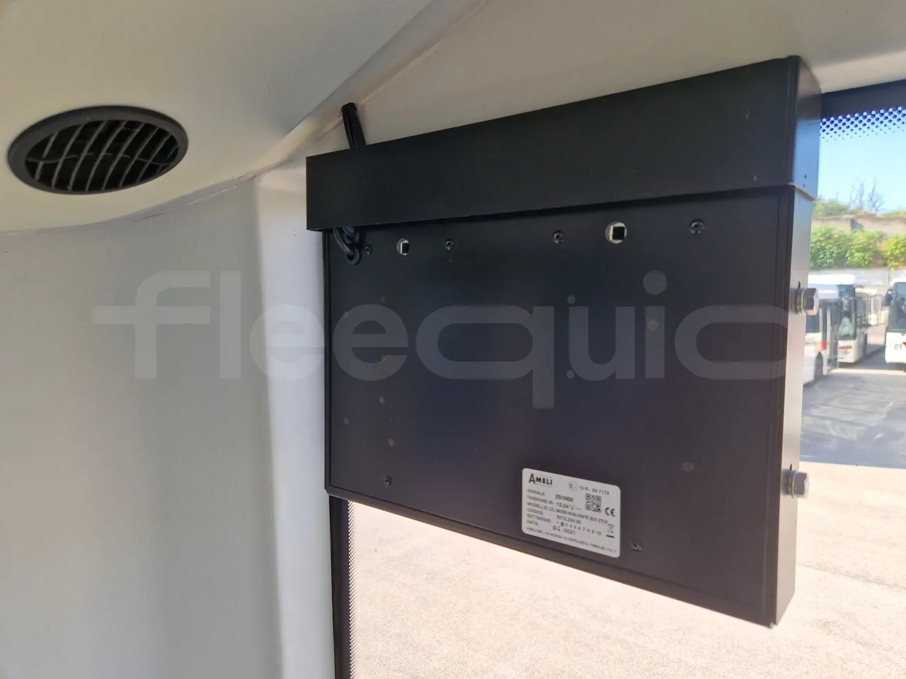 Iveco Indcar WGIVMY11 MOBI SCUOLABUS - EUR6 - 100Kw - 8,592m - toilette accessories photo